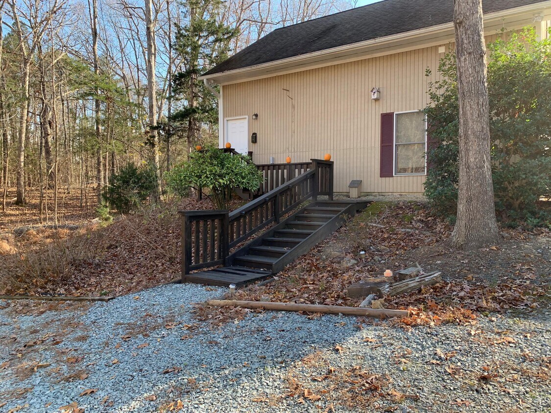 Primary Photo - 3009 Willow Ridge Dr