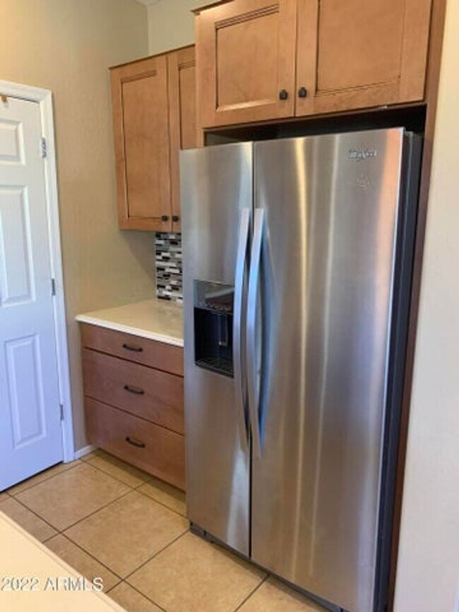 Building Photo - 2 Bedroom 2 Bathroom Glen River at Canyon ...