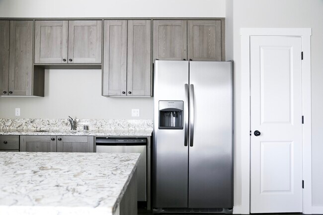 Foto del edificio - 4705 NE 66th Ave