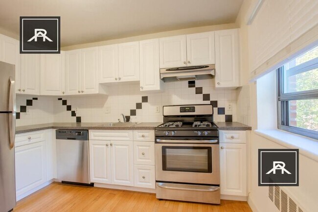Building Photo - 1 bedroom in Brookline MA 02446