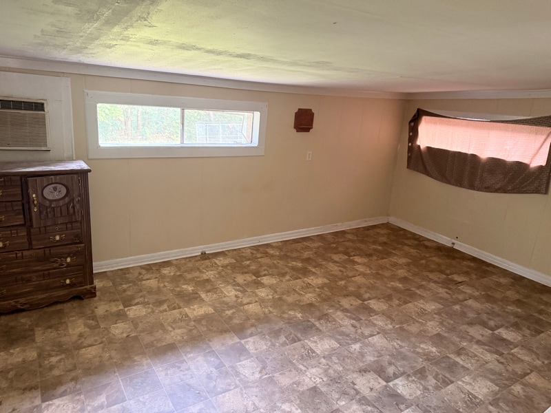 Foto del edificio - 1715 E Main St