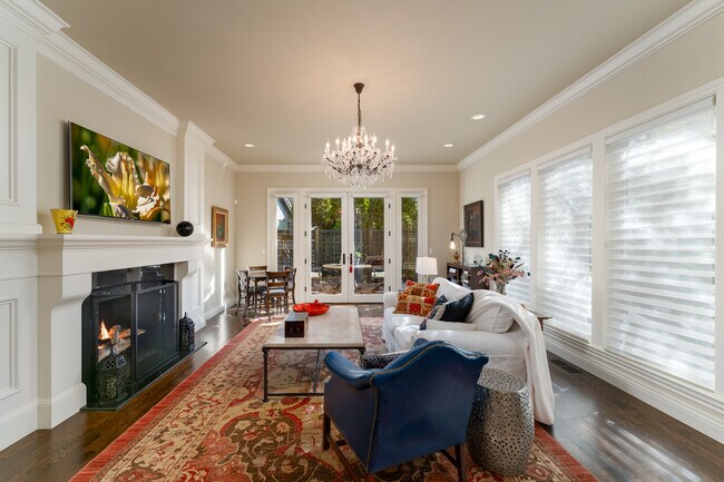 Foto del edificio - 2744 SW Sherwood Dr