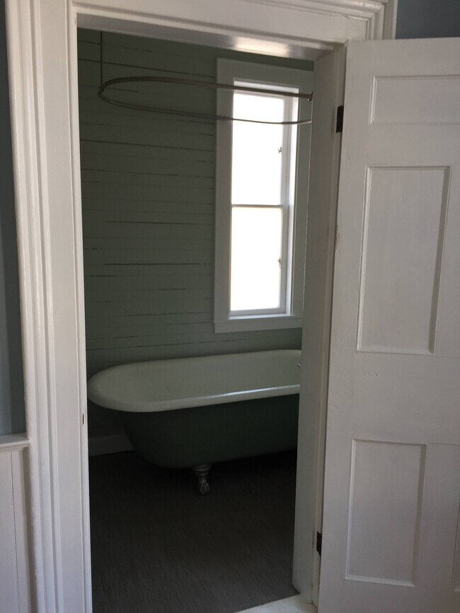 106 S Broad St Unit 2, Norwich, NY 13815 106 S Broad St Norwich, NY Apartments for Rent in