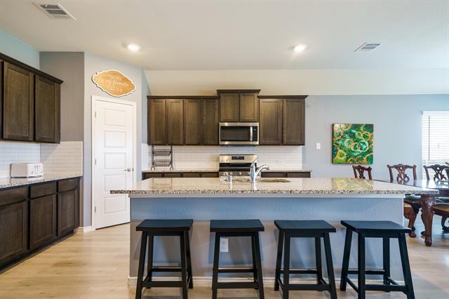 Foto del edificio - 303 Headwater Dr