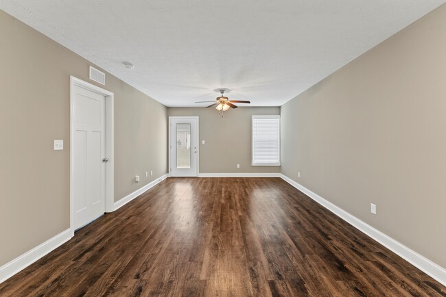 Building Photo - Walnut Valley Apartments