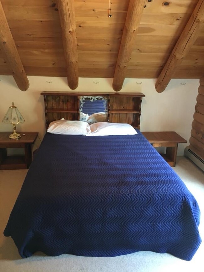 Bedroom - 137 Marshall St