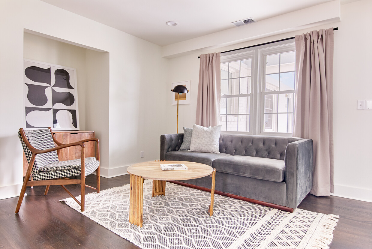 Foto principal - 1520 16th Ave S