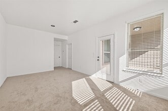 Building Photo - 10949 Cannes Memorial Dr