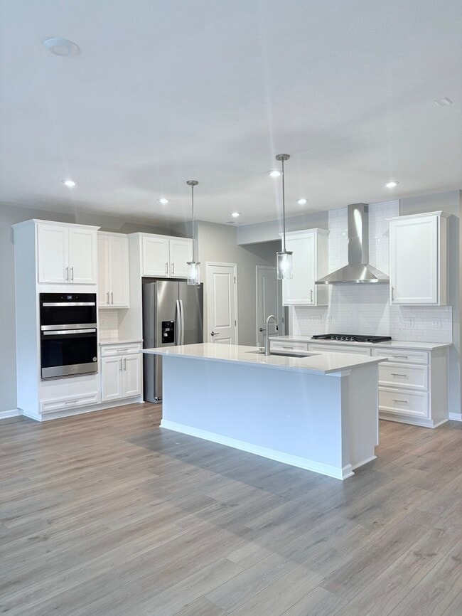 Building Photo - Charming 3 beds 3 baths in New Albany!