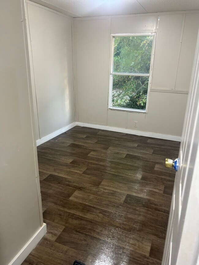 Foto del edificio - 1670 Q T Todd Dr