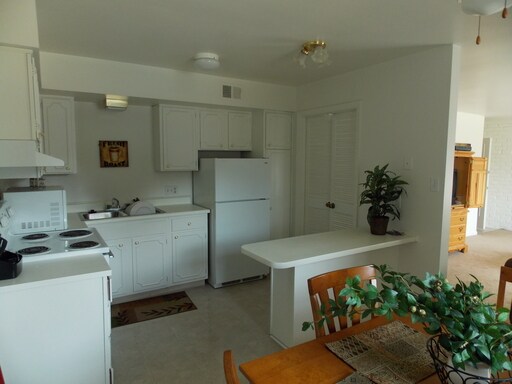 Primary Photo - 5840 W 25th St