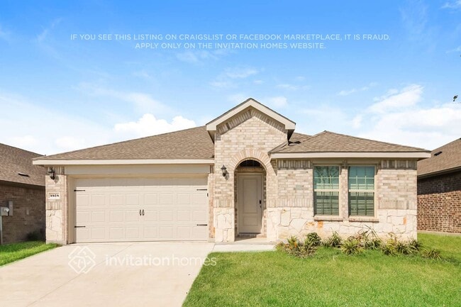 Building Photo - 3928 Turquoise Ave