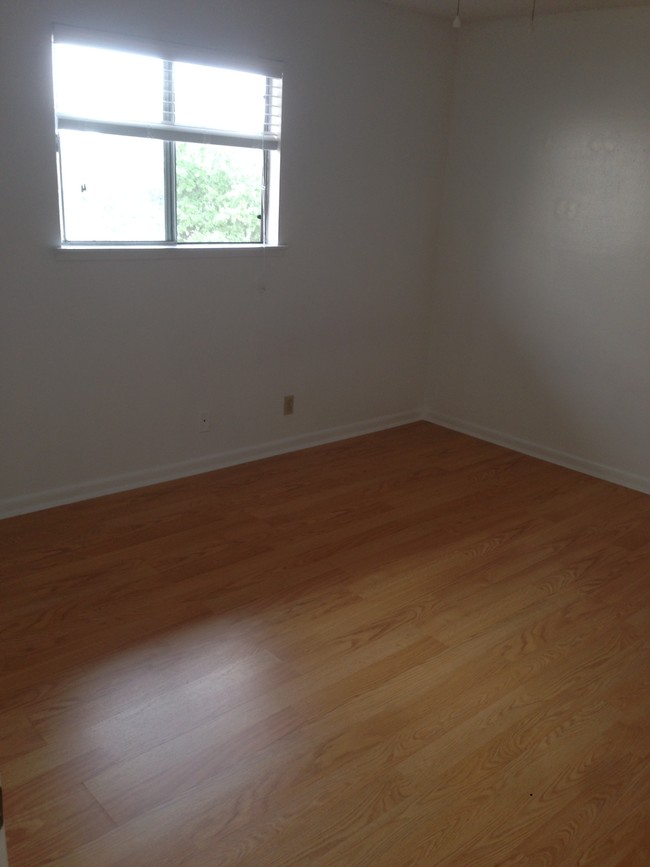 Building Photo - 2812 Nueces St