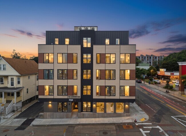 Building Photo - 4164 Washington St
