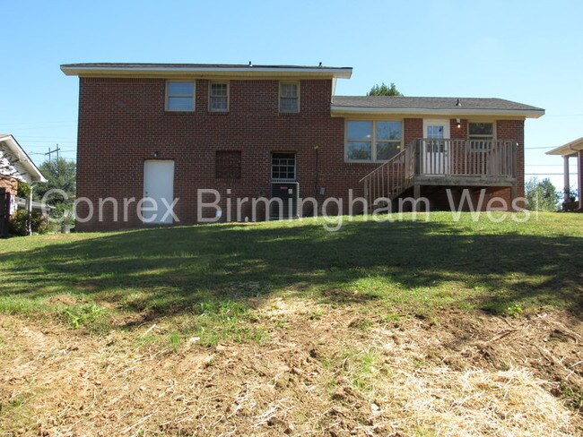Building Photo - 4844 Smithfield Dr N