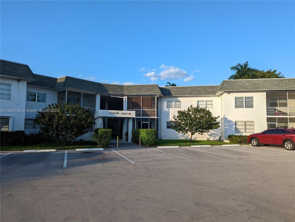 6507 Winfield Blvd Unit 224C, Margate, FL 33063 Condo for Rent in