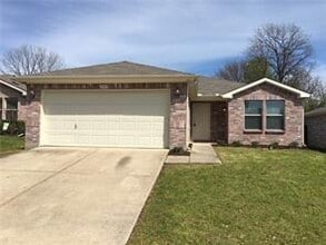 Building Photo - 2345 Graystone Dr