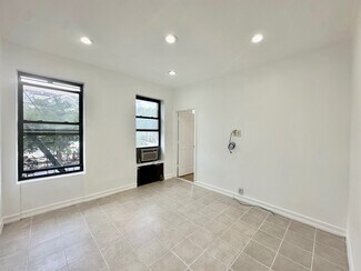 Building Photo - 3405 Broadway
