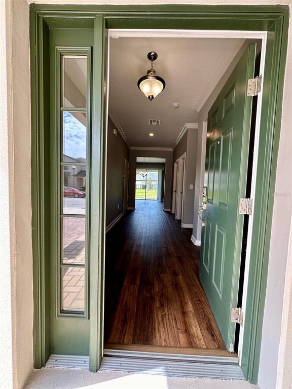 Foto del edificio - 7448 Ella Ln