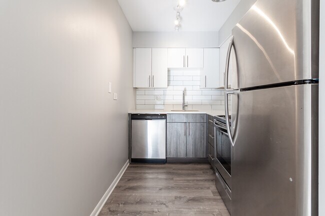Foto del edificio - 745 W Gordon Ter