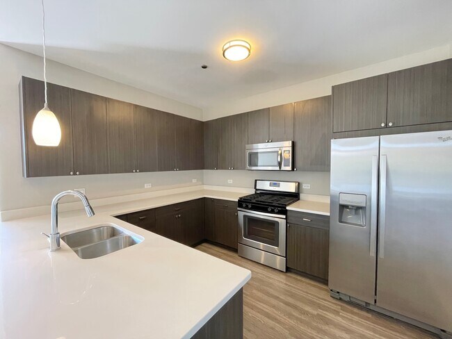 Foto del edificio - 5443 N Broadway St