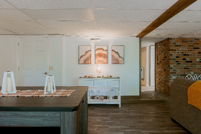 Foto del edificio - 244 Toby Rd