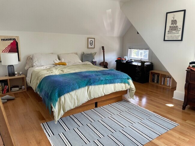 Foto del edificio - 19 Haskell St