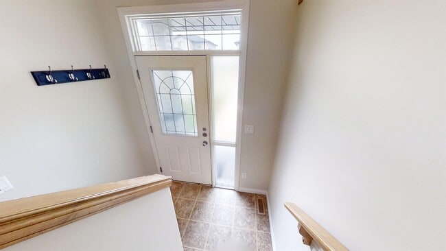 Photo du bâtiment - 9061-9131 131 Ave