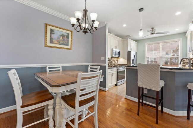 Foto del edificio - 44247 Mossy Brook Square