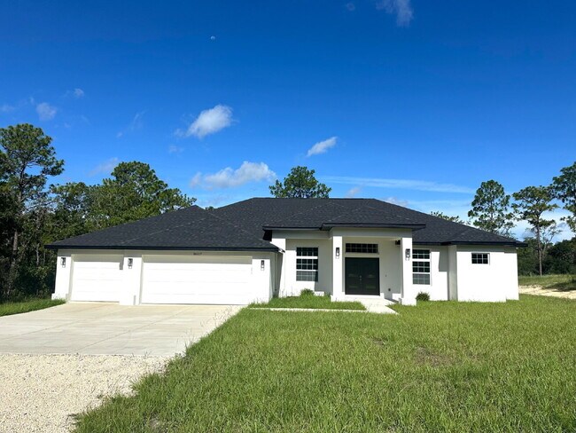 Foto del edificio - For Rent! Beautiful New Construction Home ...