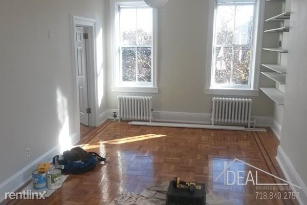 Fotografía del edificio - 450 Clinton St