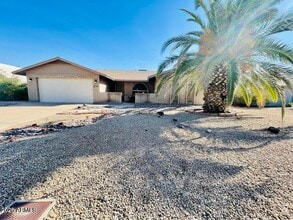 Building Photo - 5141 E Blanche Dr