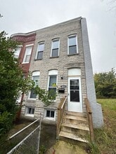 Building Photo - 3015 Westwood Ave