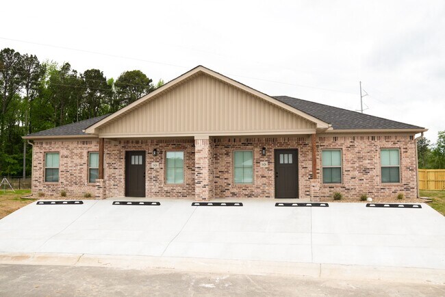 Foto del edificio - 1604 Crosswood Ct