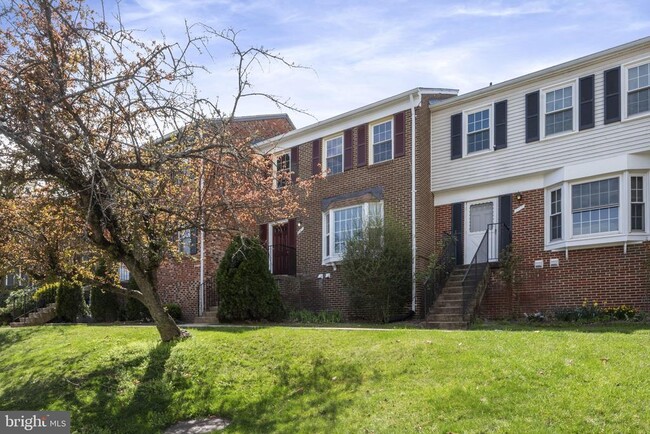 Building Photo - 941 Sherwood Ct