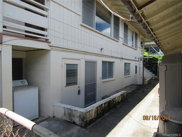 Foto principal - 2728 Rooke Ave