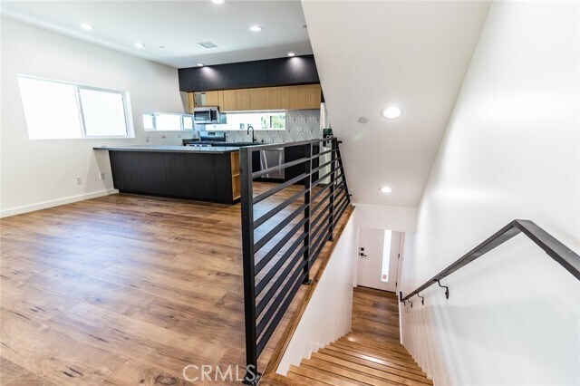 Foto del edificio - 5638 Woodman Ave