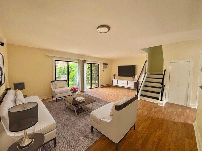 Foto del edificio - 59 Hudson Heights Dr