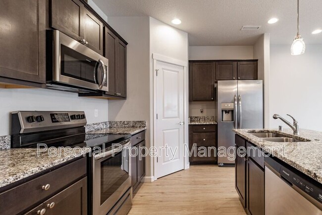 Foto del edificio - 5828 NE 56th Pl