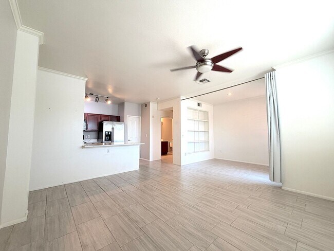 Foto del edificio - 16013 S Desert Foothills Pky