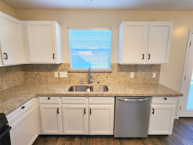 Building Photo - 18123 Noble Forest Dr