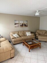 Building Photo - 3037 Cornwall Dr