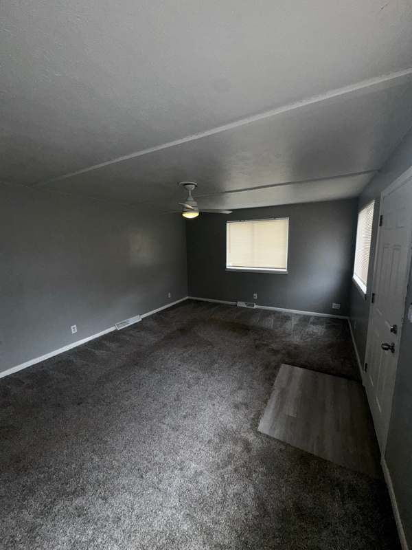 Building Photo - 2509 Olivewood Ave