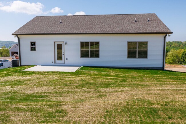 Foto del edificio - Brand New home in Hardin Valley for rent! Washer & Dryer Included