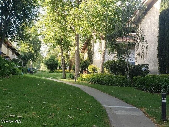 Building Photo - 31550 Agoura Rd