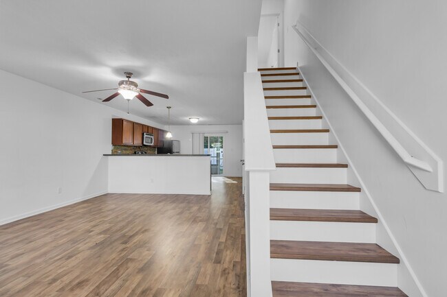 Building Photo - 308 Glen Cannon Drive