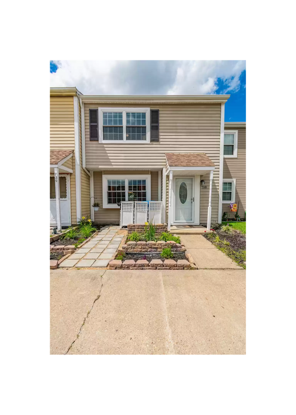 Primary Photo - 718 Spence Cir