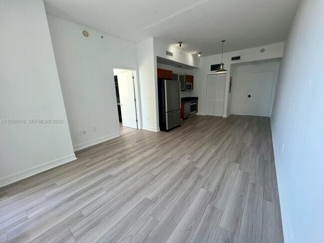 Foto del edificio - 3470 E Coast Ave