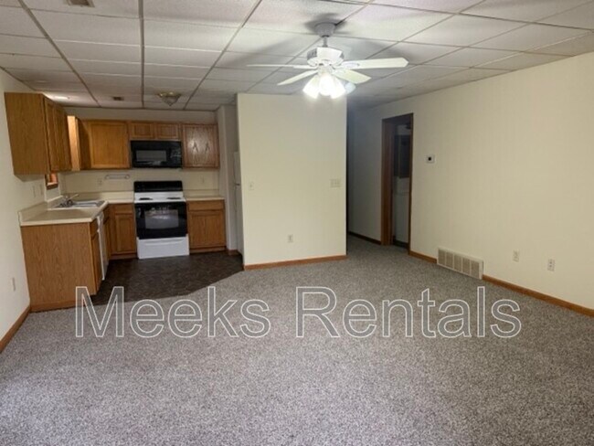 Foto del edificio - 264 Tackett's Branch Rd