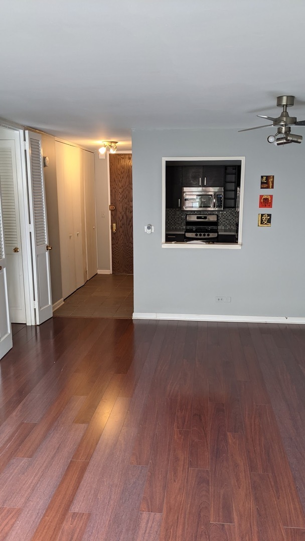 Foto del edificio - 720 W Gordon Terrace